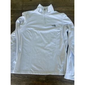 The North Face Women's 1/4 Zip Jacket white, size M
